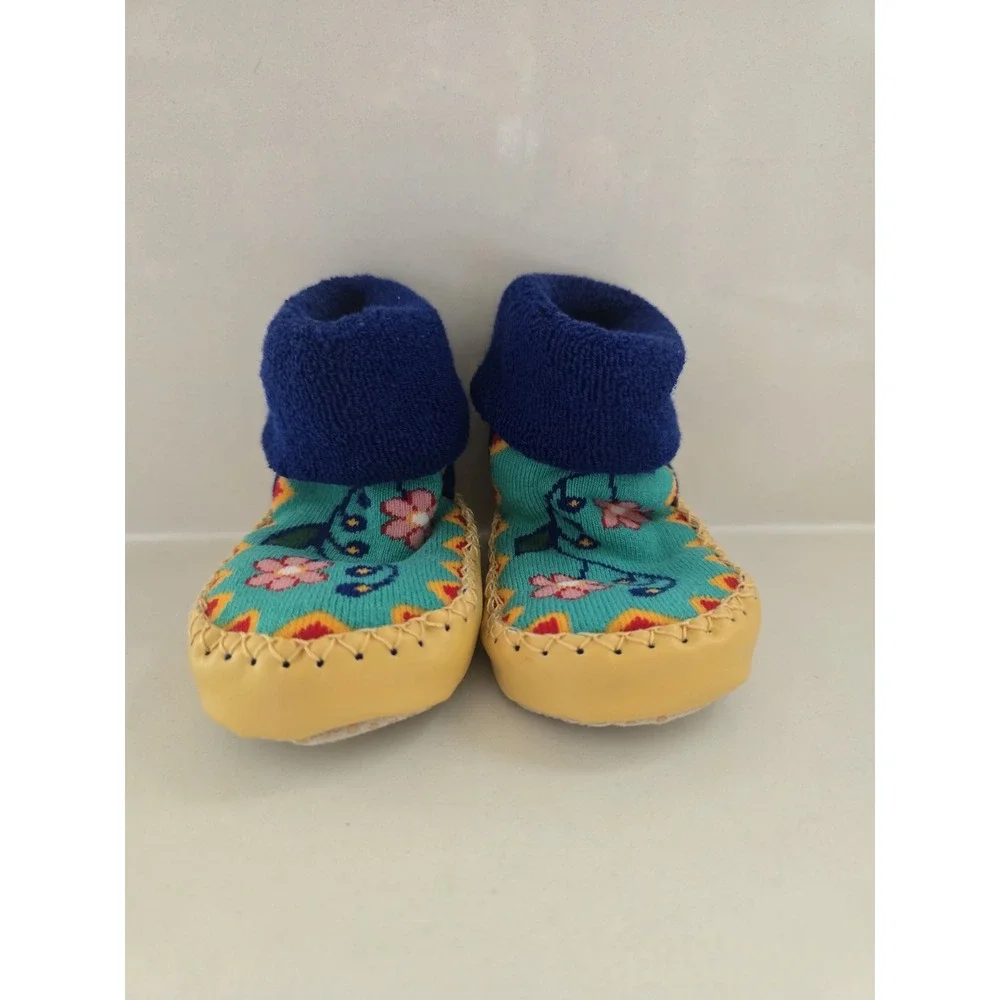 Native Northwest Indigenous Artists Lavishings Baby Moccasin's Booties New W Tag